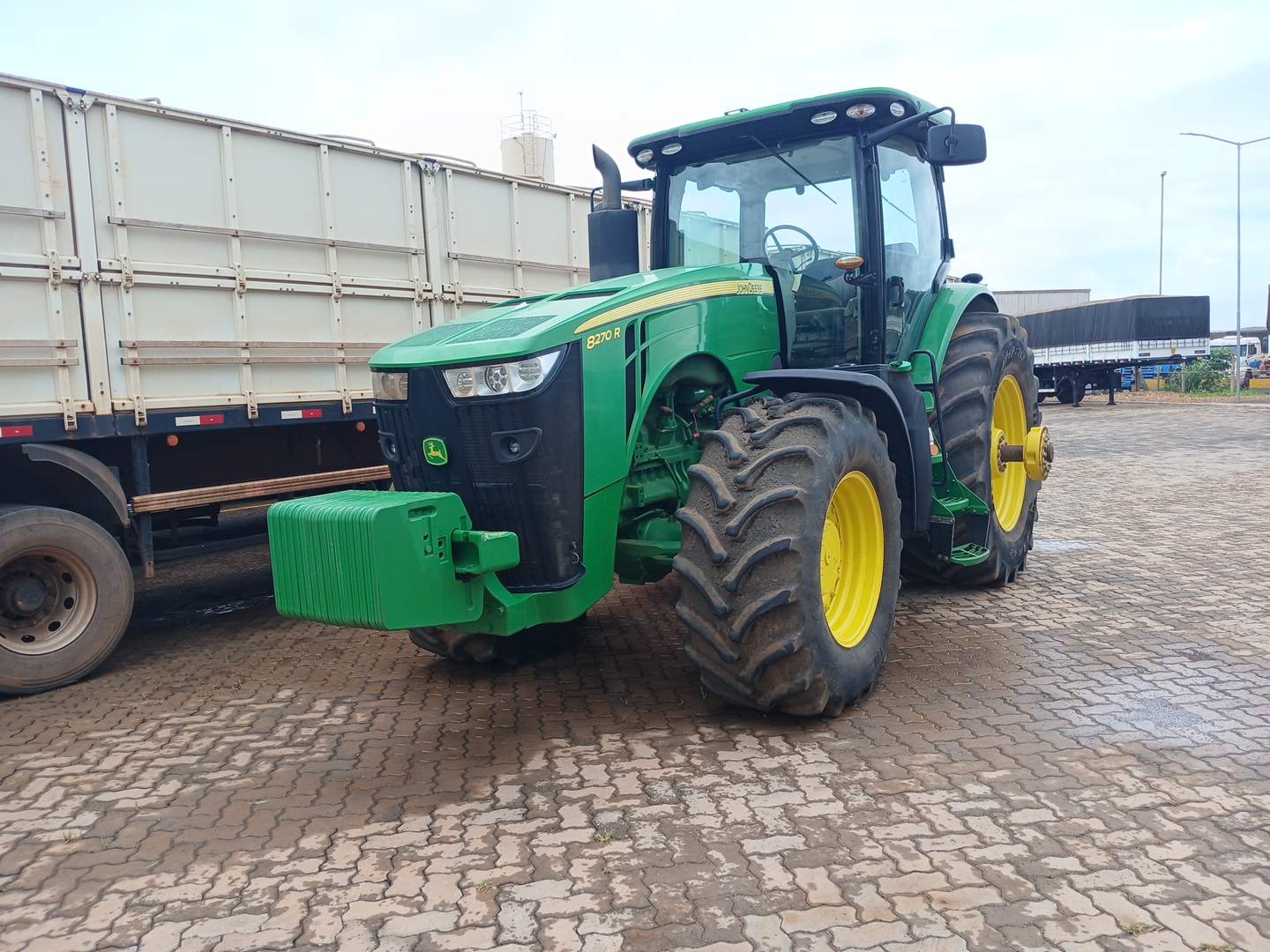 JONH DEERE