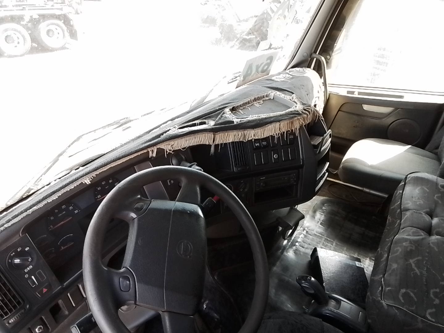 FH 460 6X4
