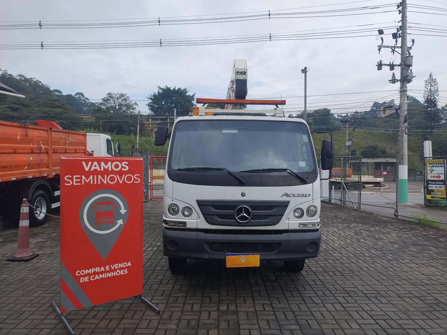 MERCEDES-BENZ/ACCELO 1016 CE