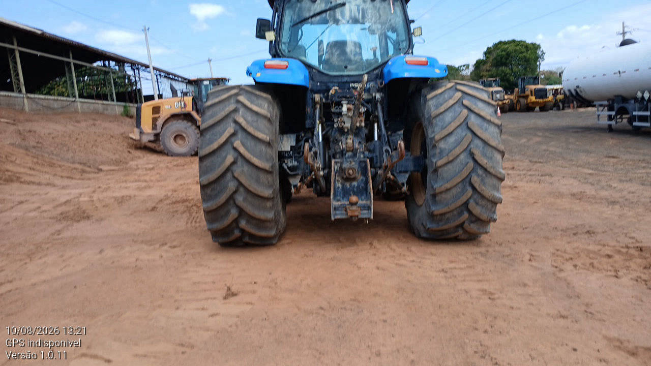 NEWHOLLAND