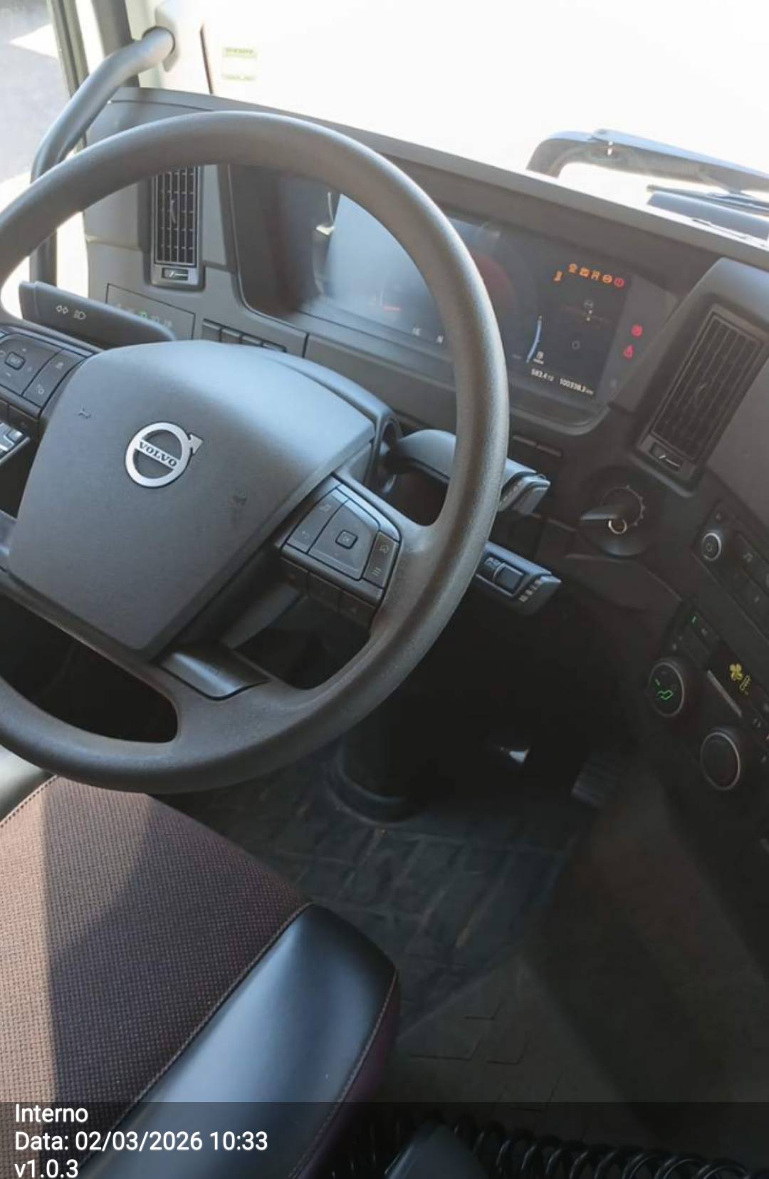 VOLVO