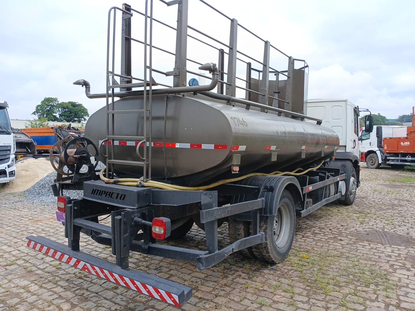 VOLKSWAGEN/15.190 CRM 4X2