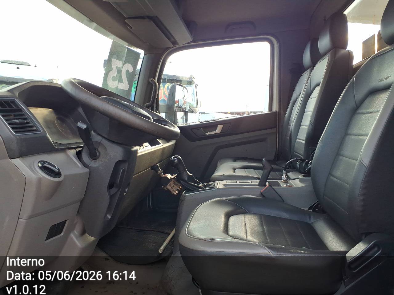 11-180 DELIVERY 2P (DIESEL)(E5)