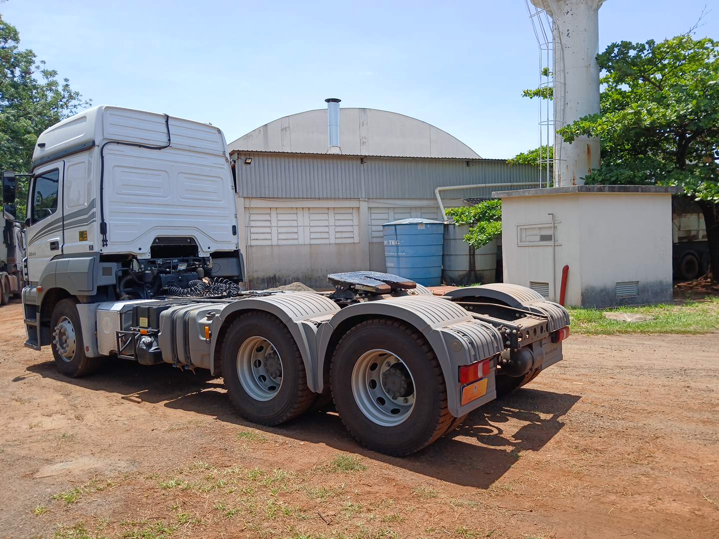 MERCEDES-BENZ/AXOR 2644 LS 6X4