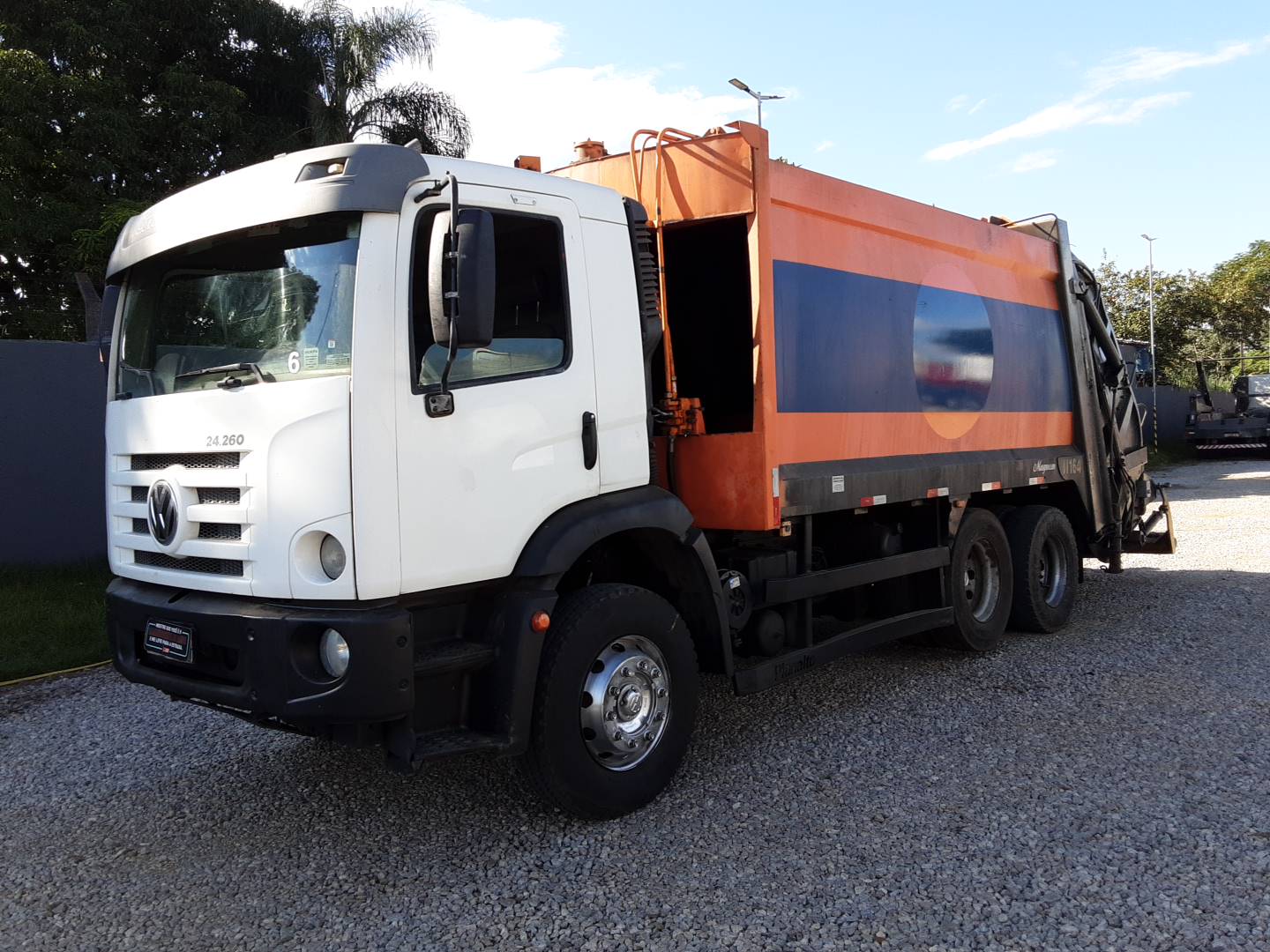 24-260 E CONSTEL. 6X2 2P (DIESEL)(E5)