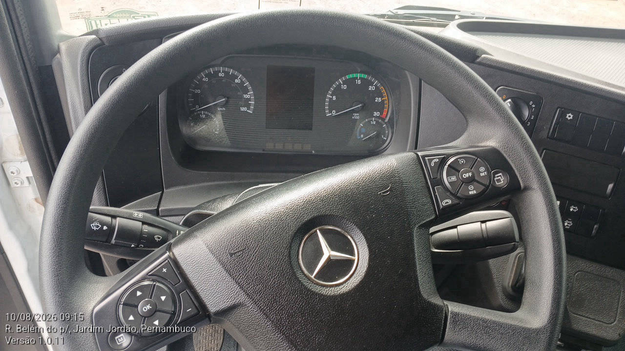 MERCEDES-BENZ