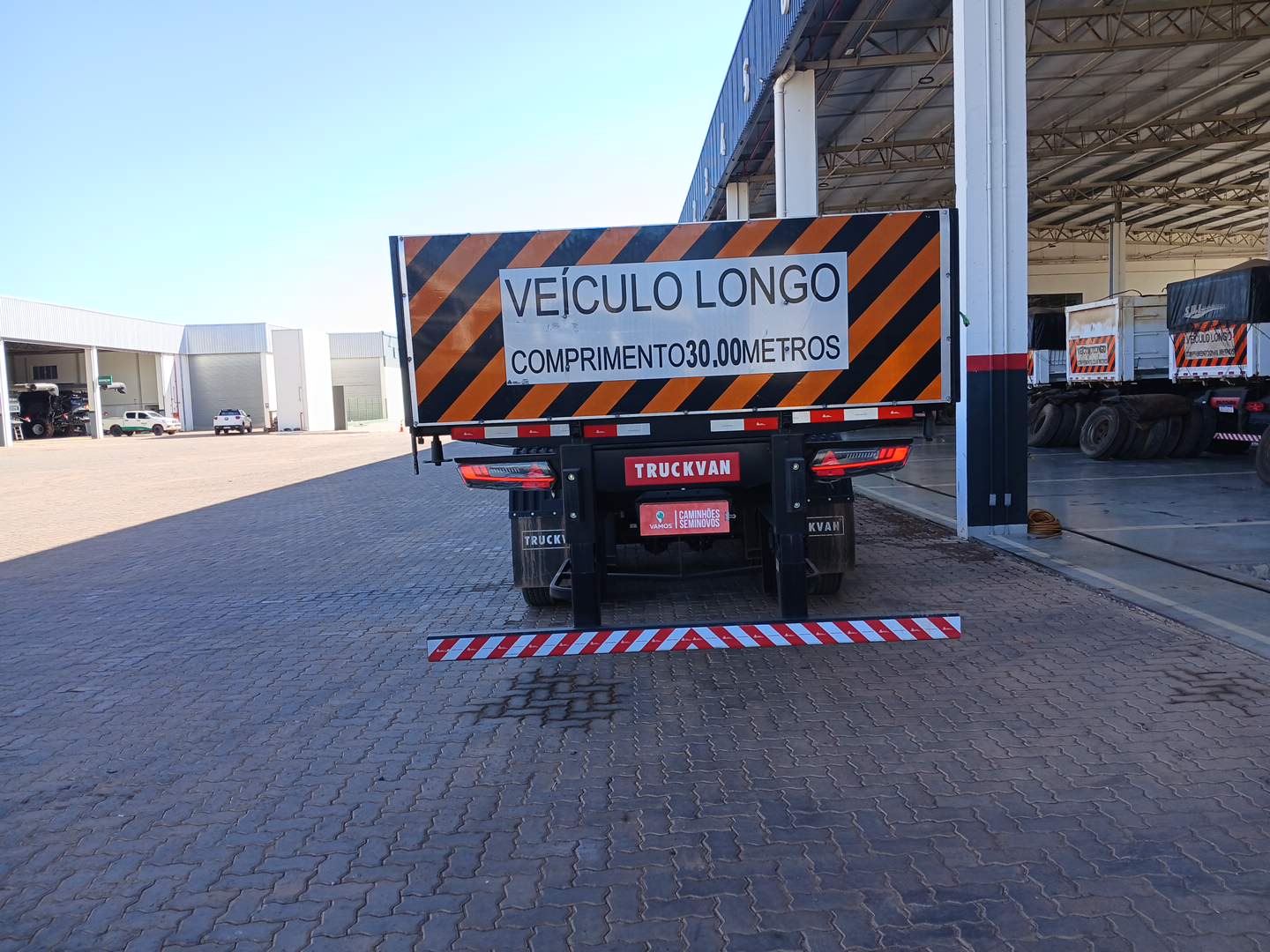 TRUCKVAN