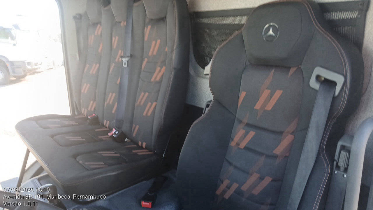 MERCEDES-BENZ