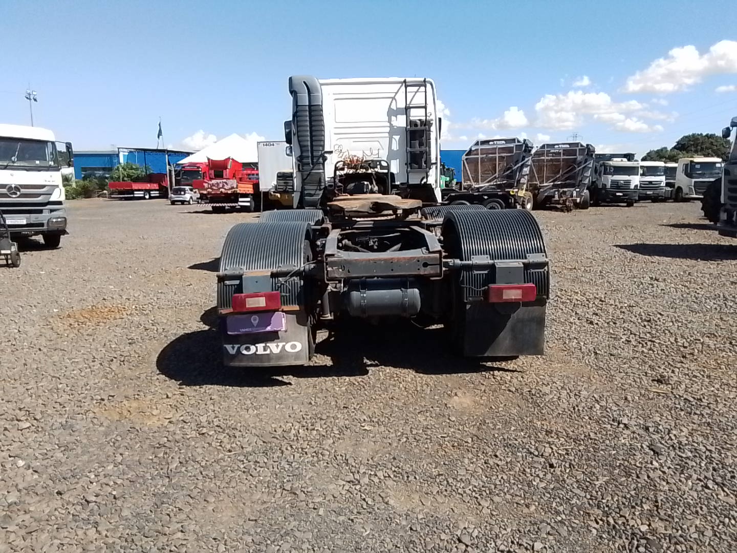 FH 460 6X4