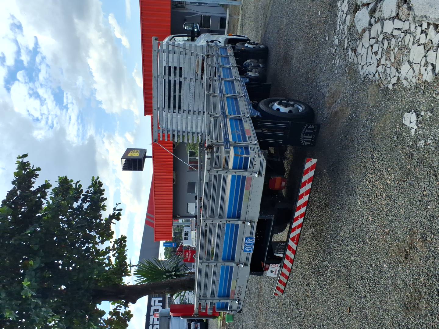VOLKSWAGEN/EXPRESS DRF 4X2