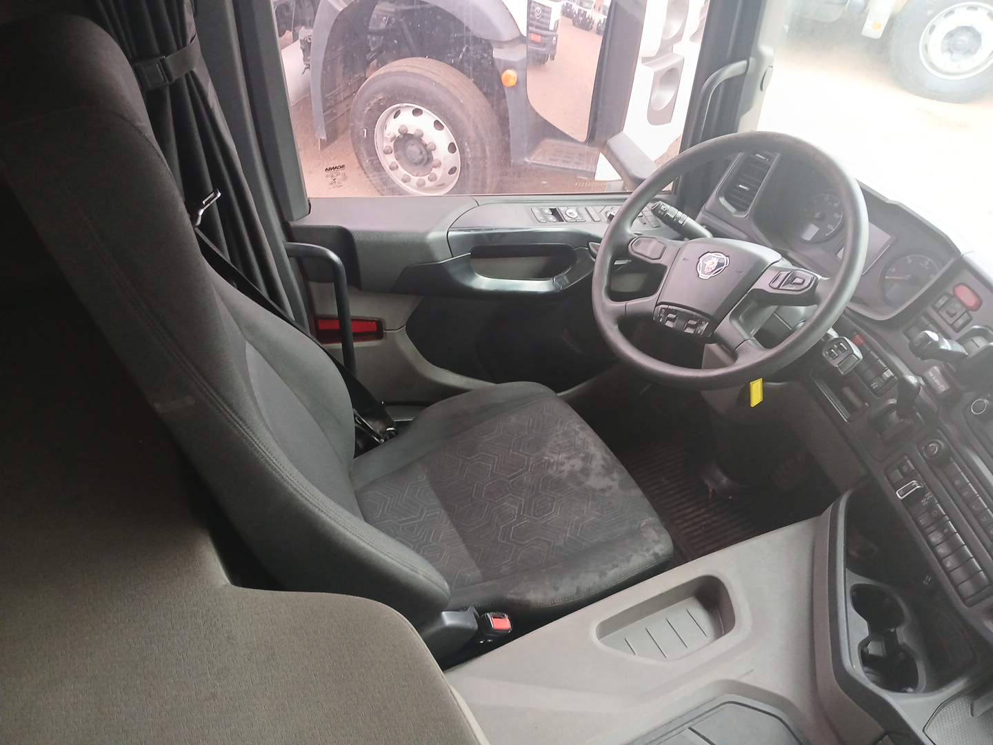 SCANIA