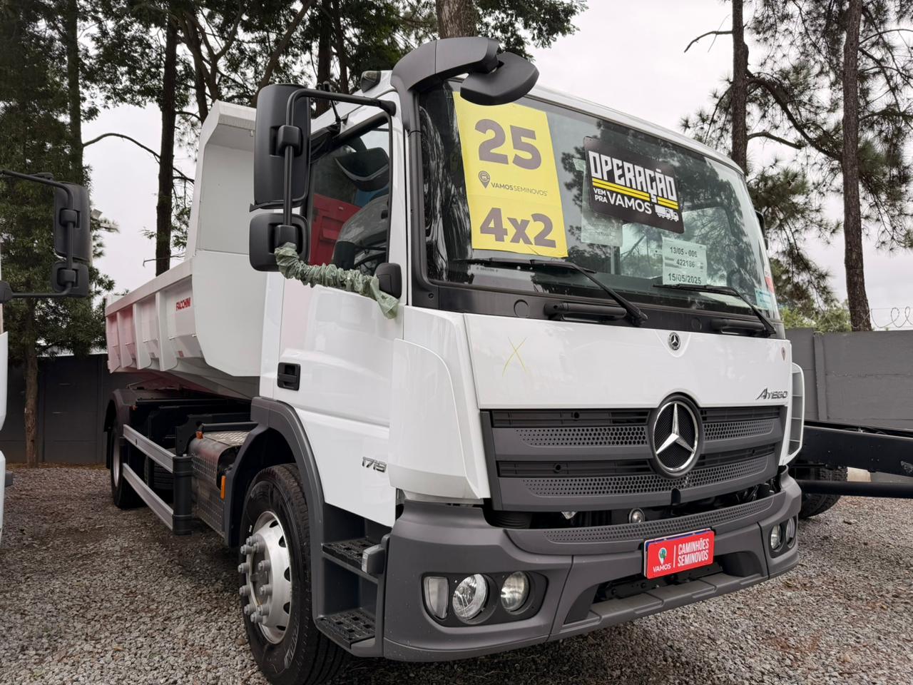 MERCEDES-BENZ