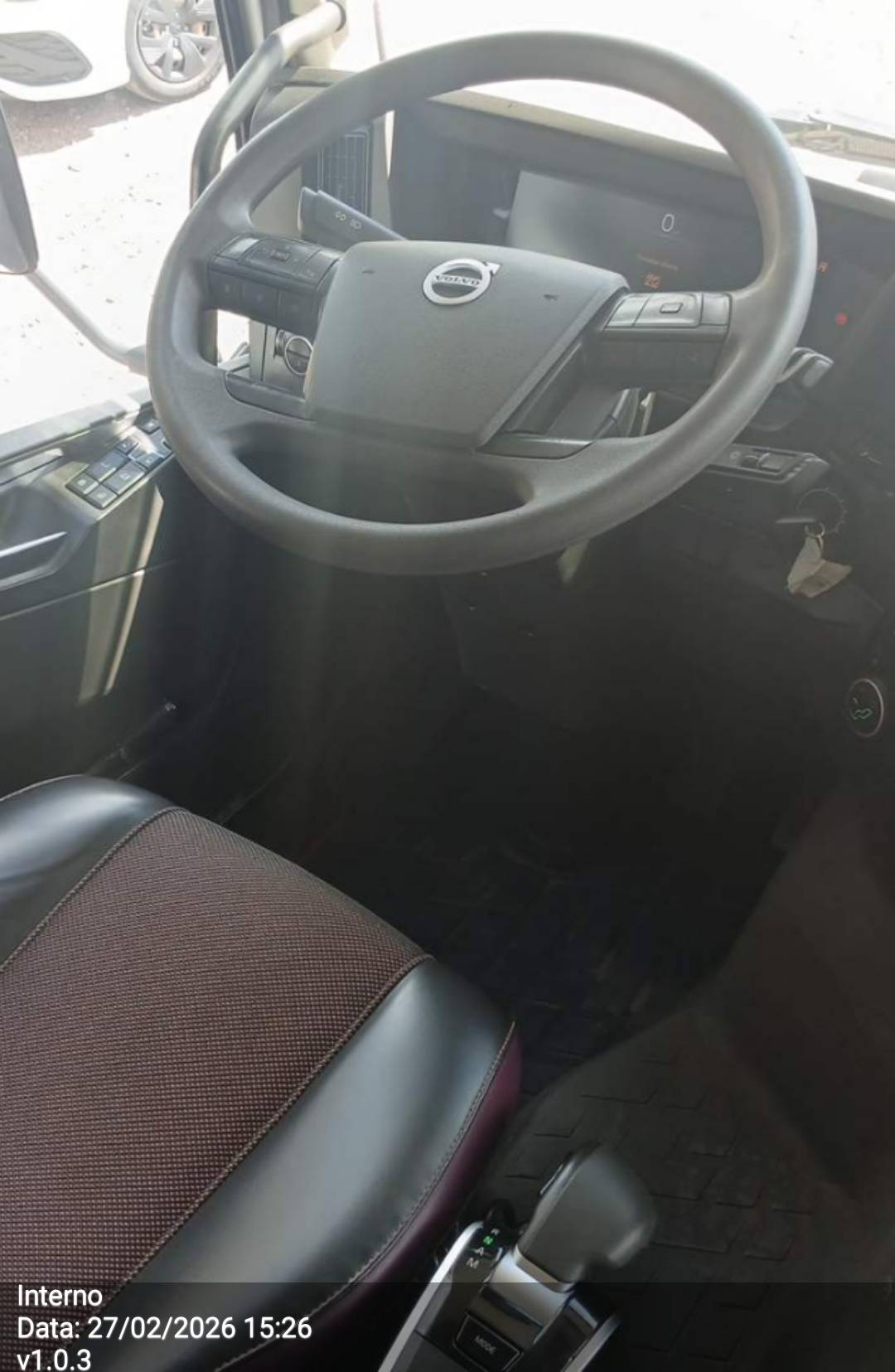 VOLVO