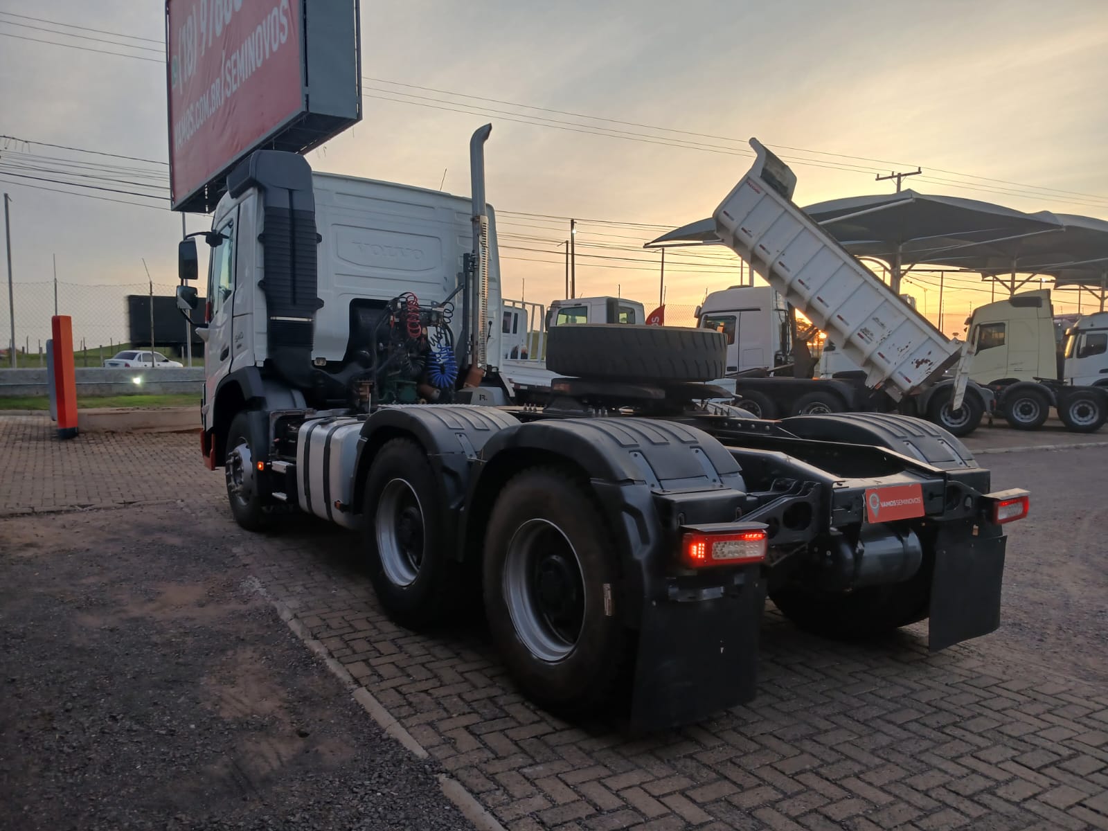 VOLVO