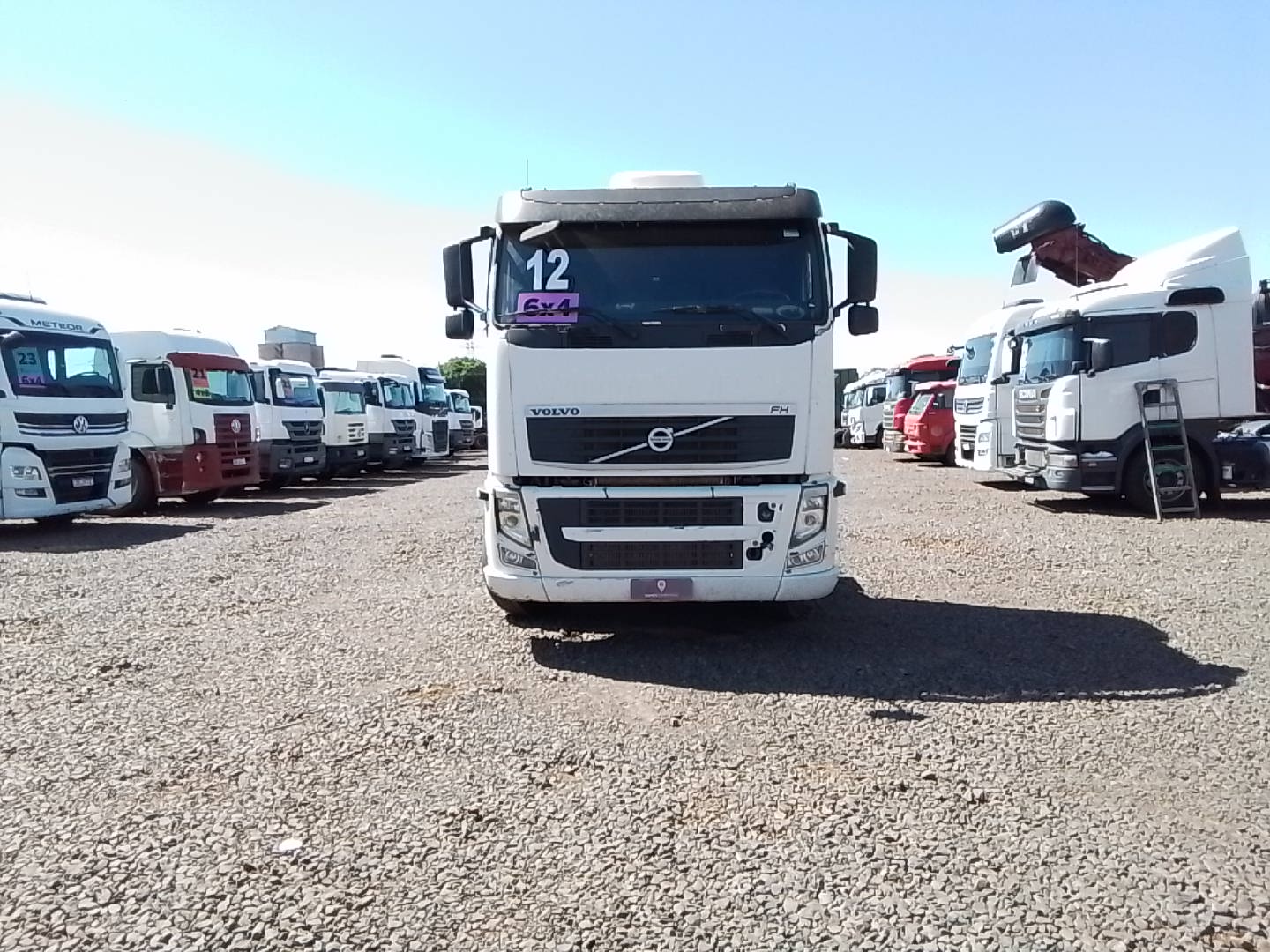 FH 460 6X4