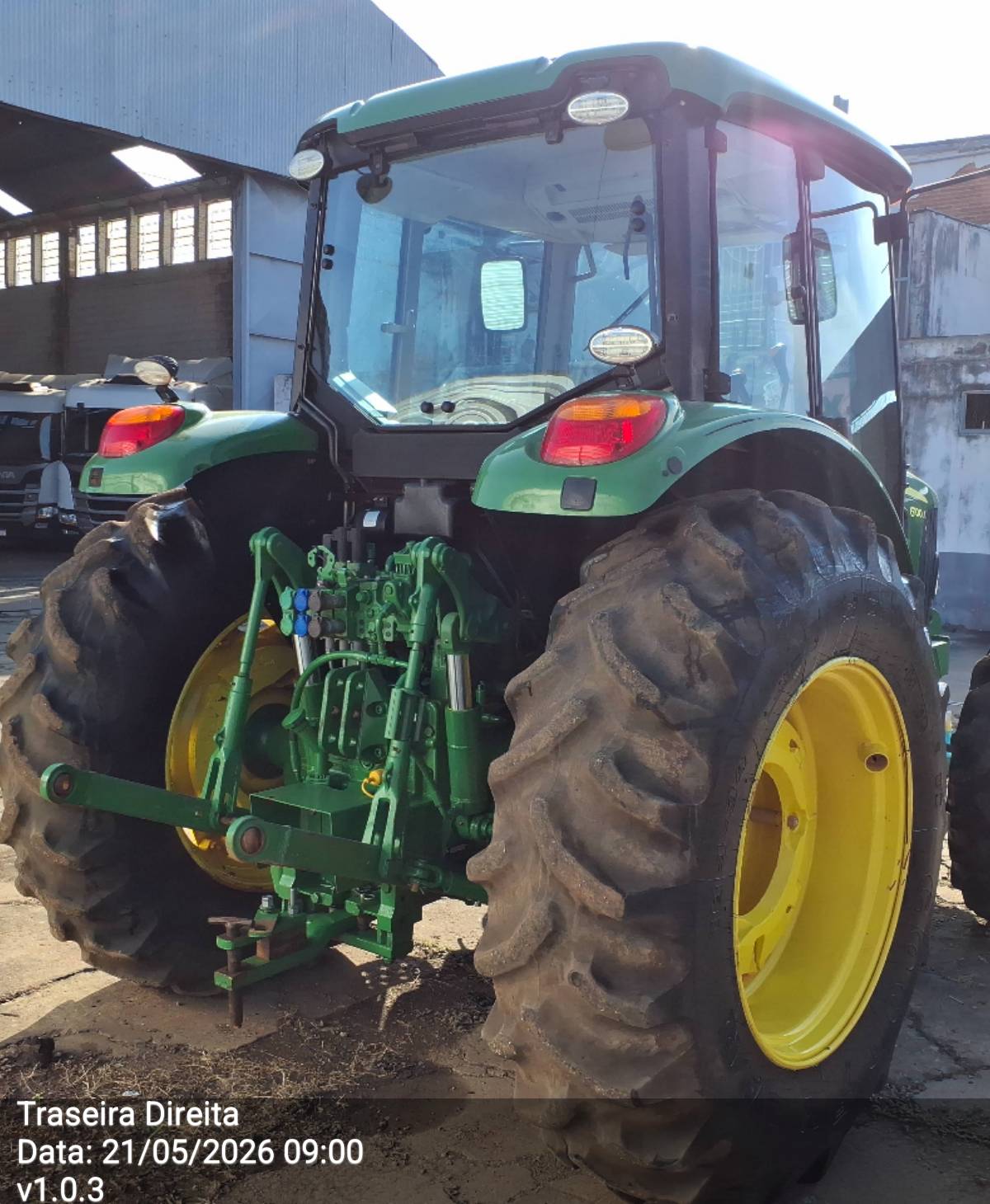 JOHN DEERE