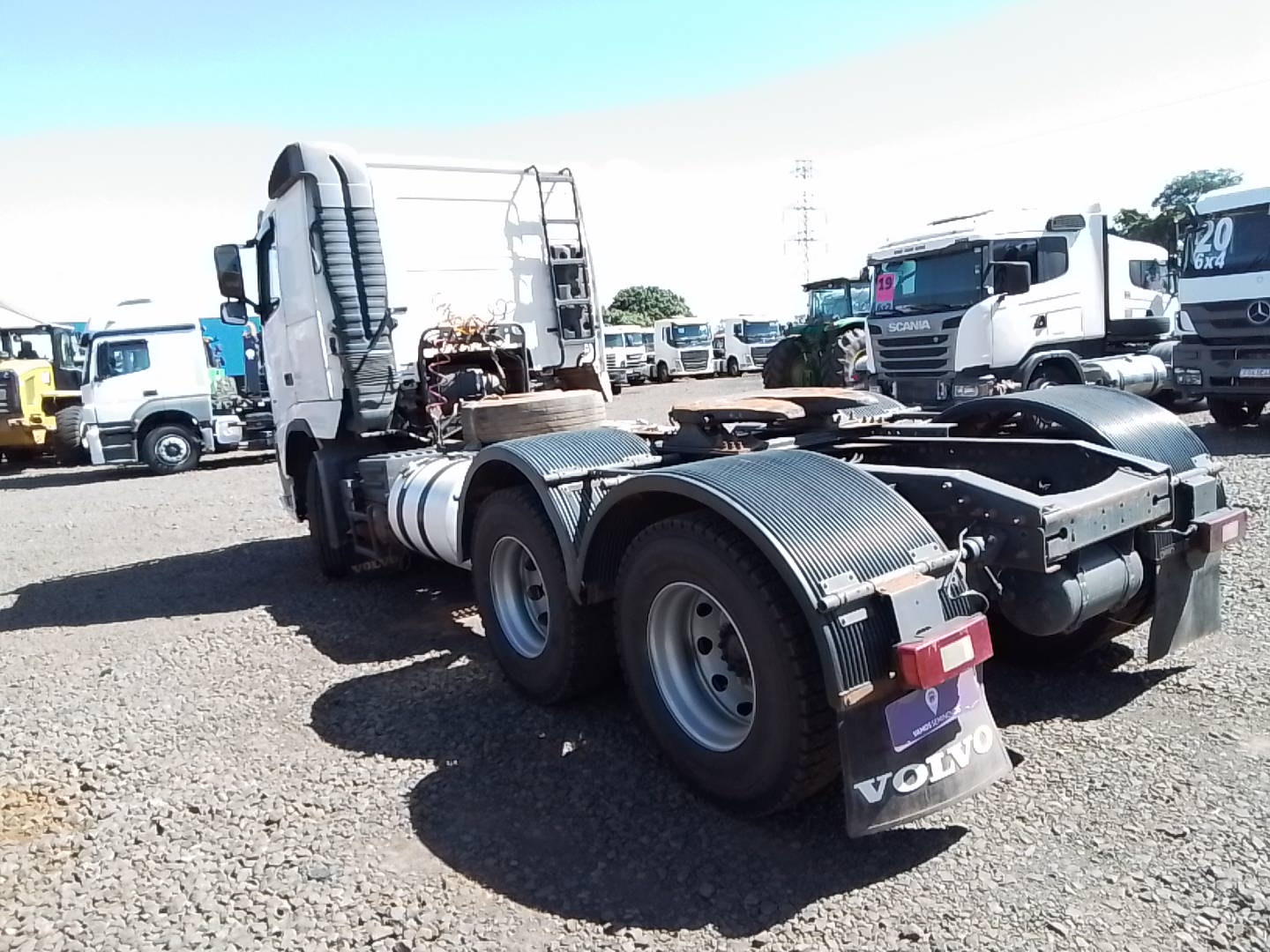 FH 460 6X4