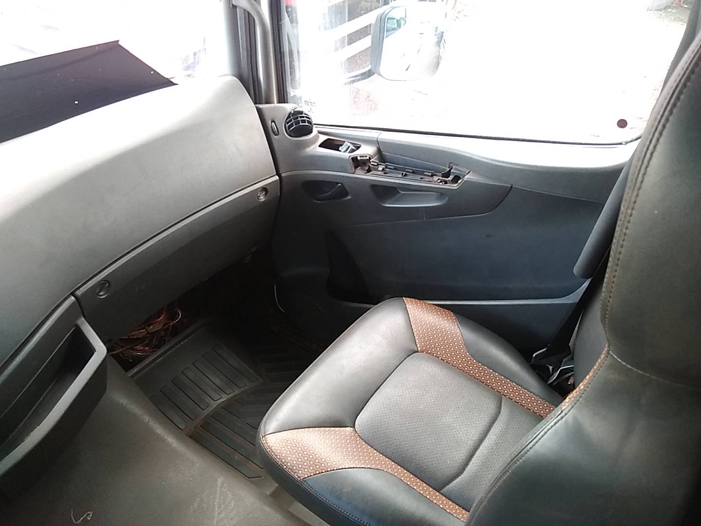 MERCEDES-BENZ/AXOR 3344 S