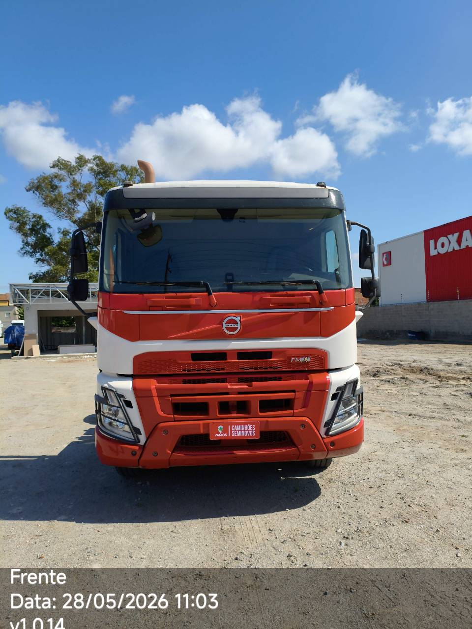 VOLVO