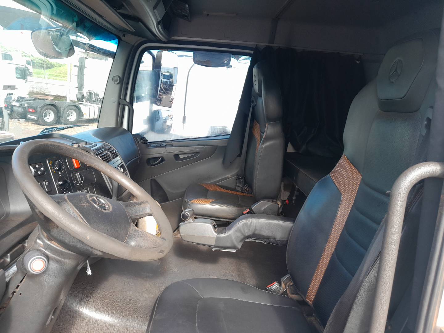 MERCEDES-BENZ/AXOR 3344 S