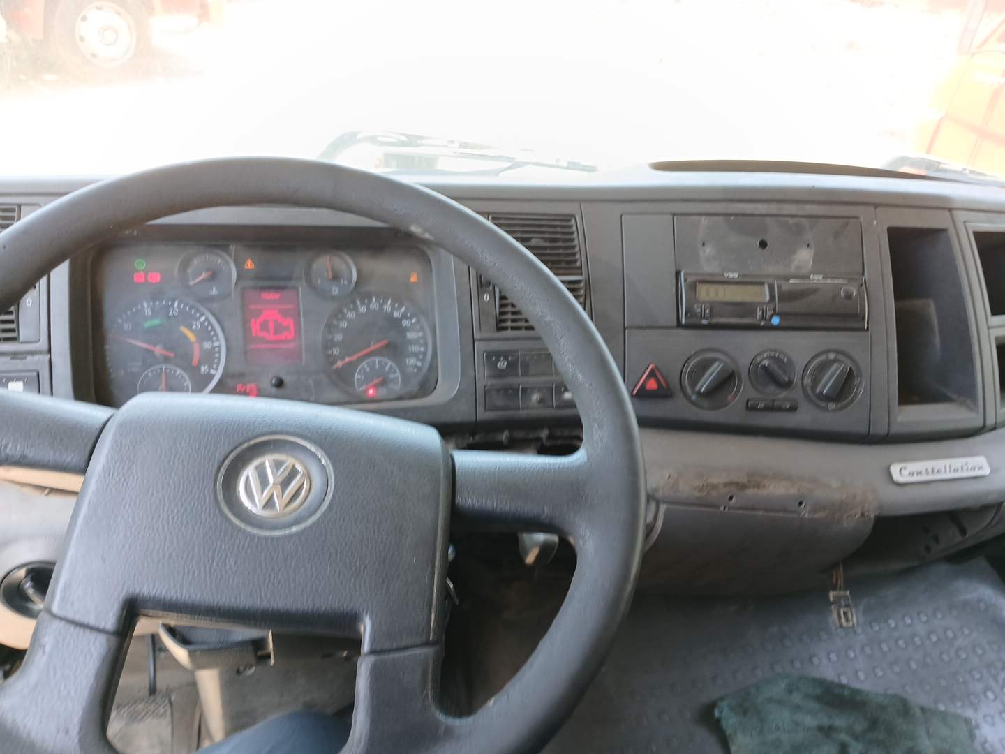 VOLKSWAGEN/15.190 CRM 4X2