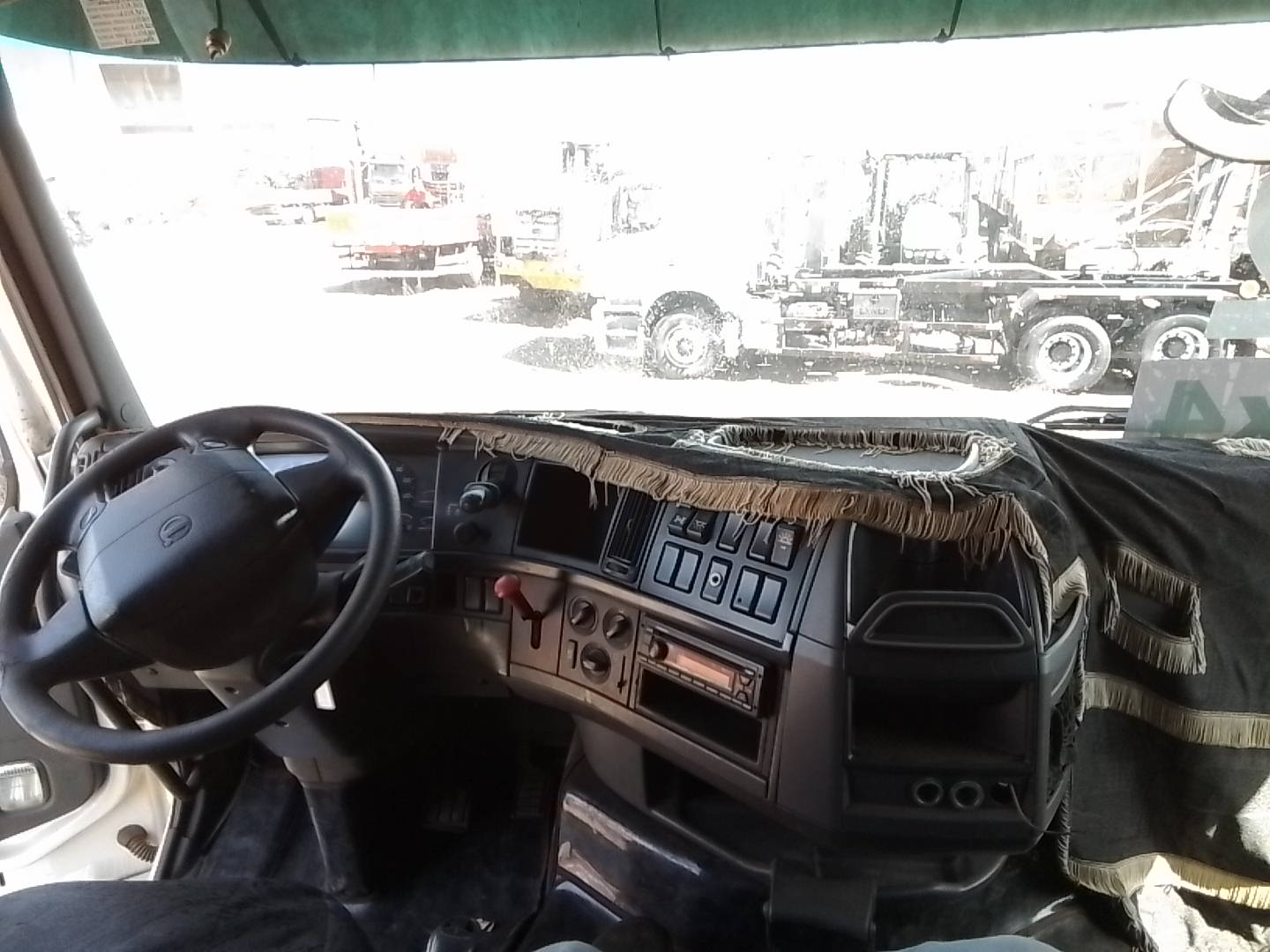 FH 460 6X4