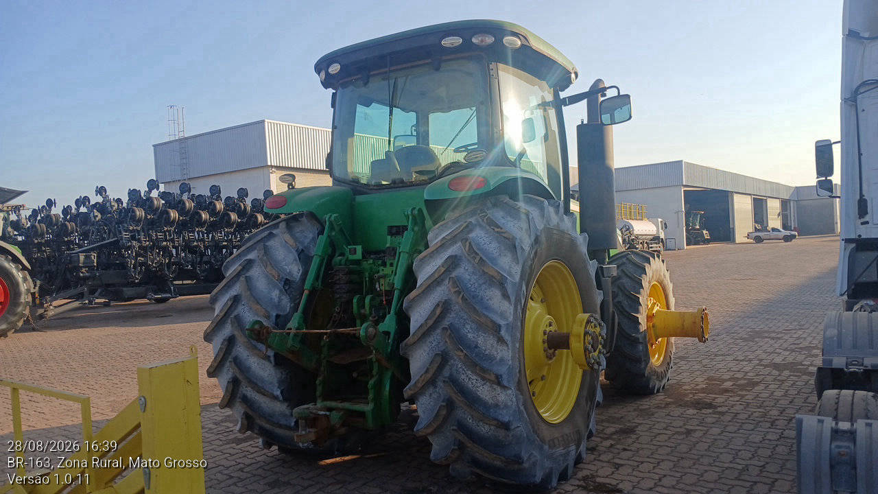 JOHN DEERE