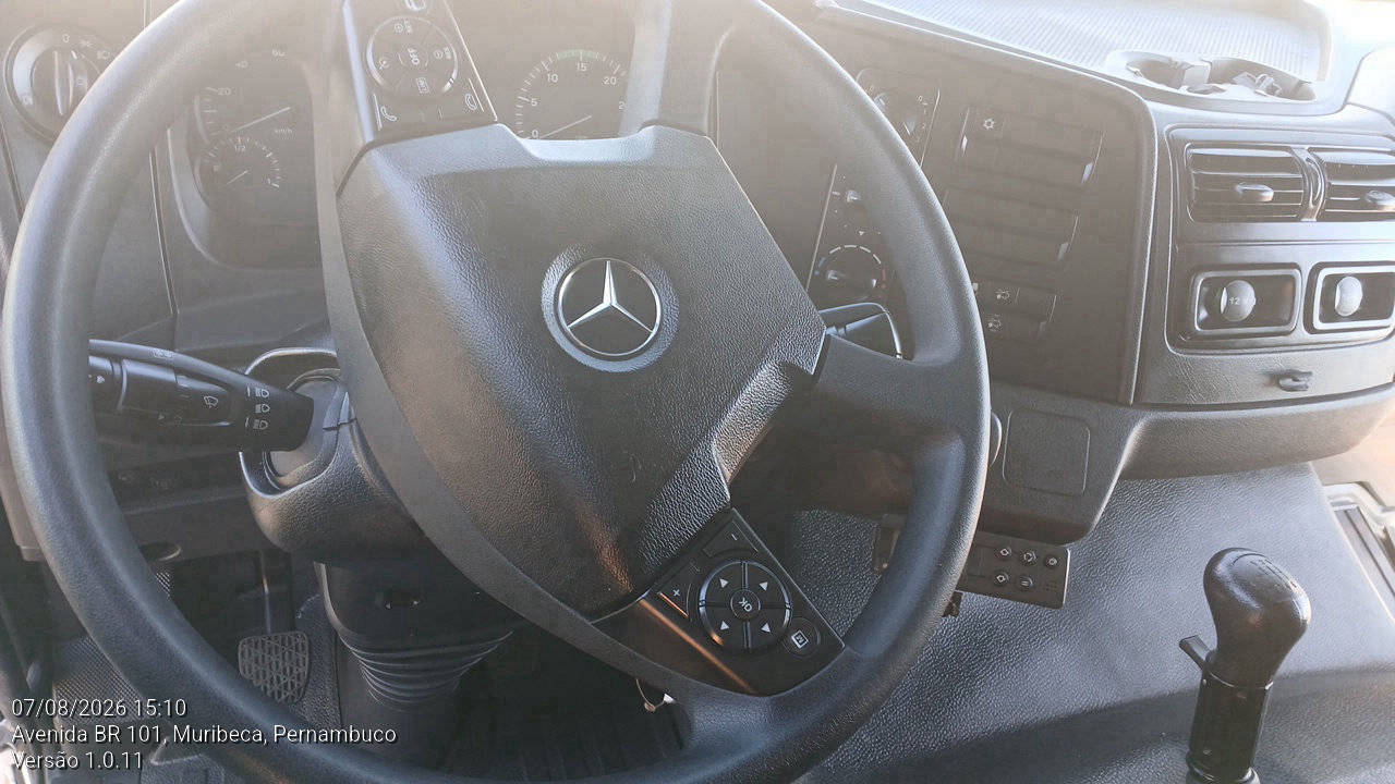 MERCEDES-BENZ