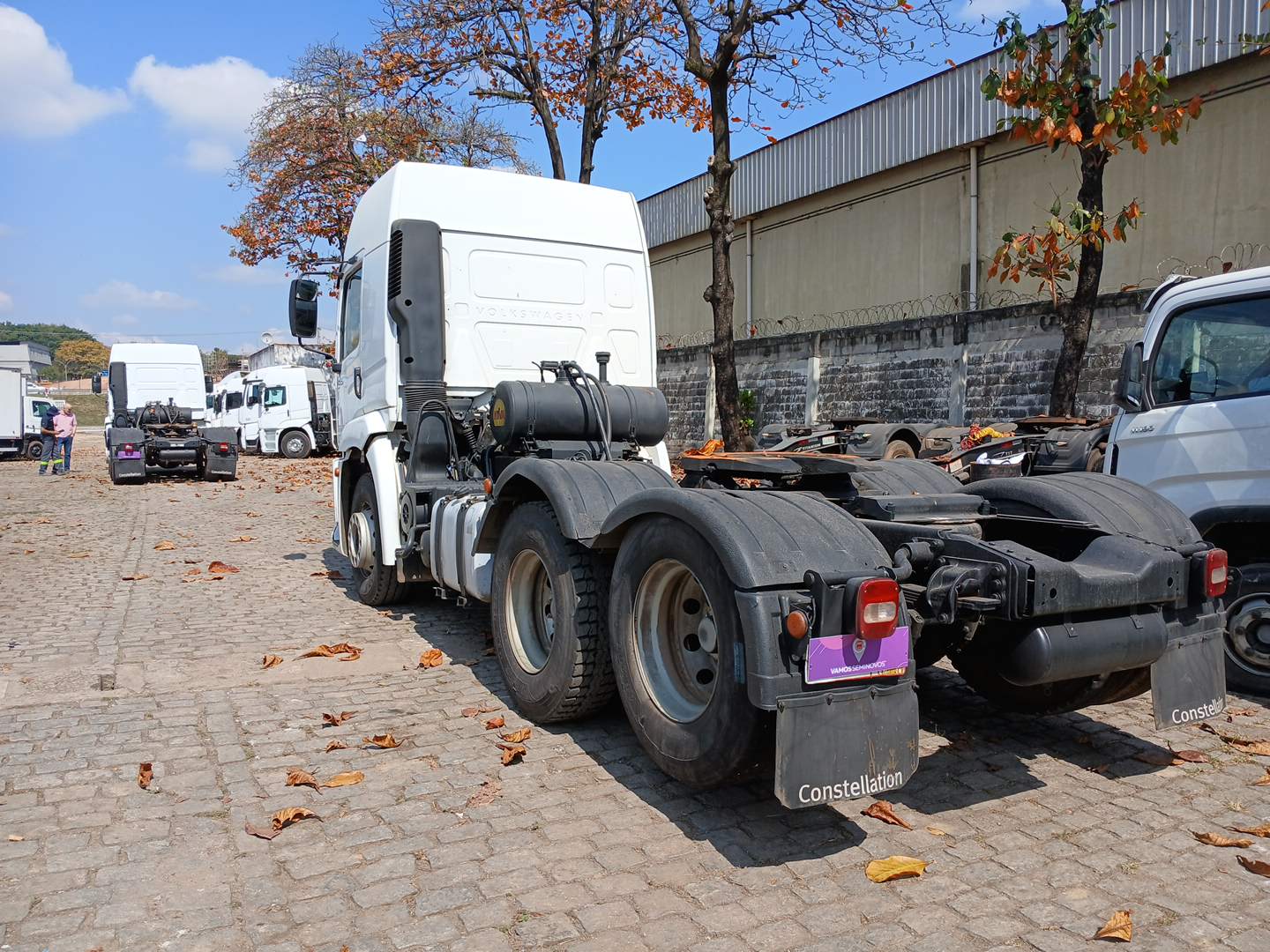 25-360 CONSTEL. 6X2 TRACTOR 2P (DIE)(E5)
