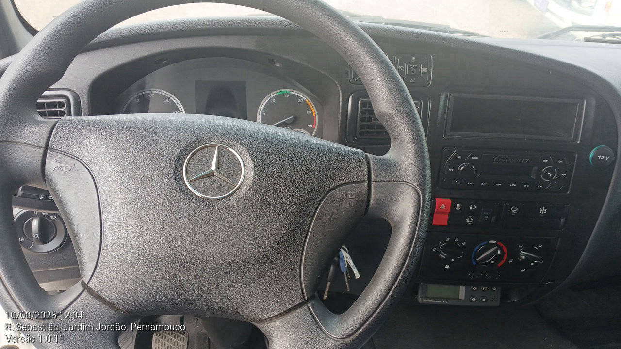 MERCEDES-BENZ