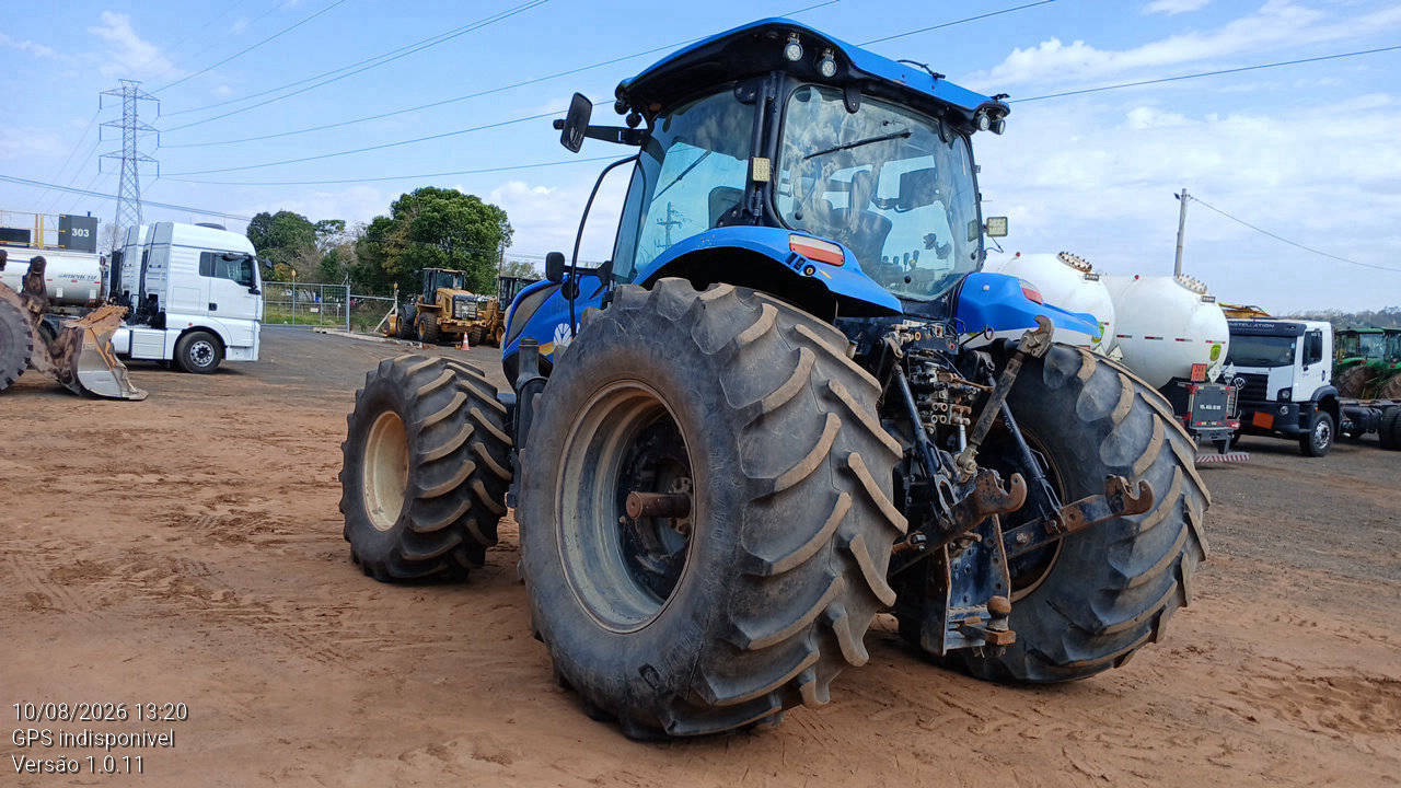 NEWHOLLAND
