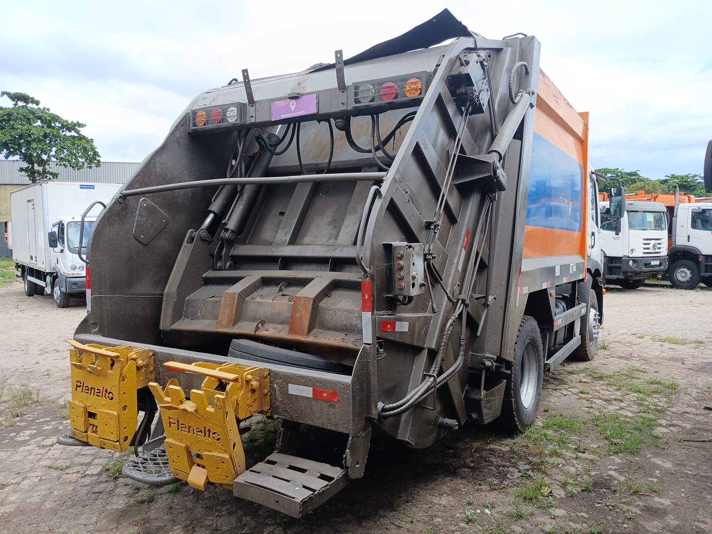 VOLKSWAGEN/15.190 CRM 4X2